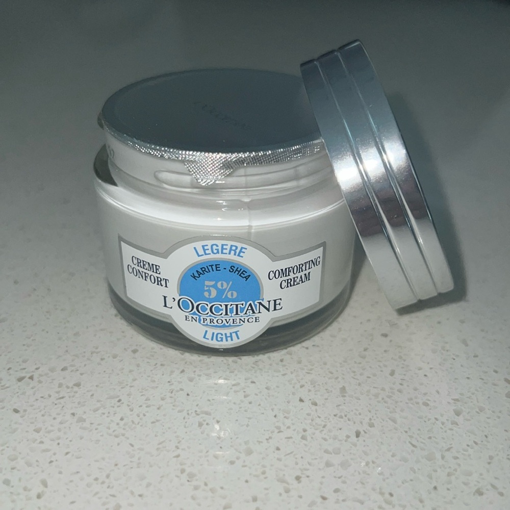 L’Occitane Shea Light Comforting Face Cream